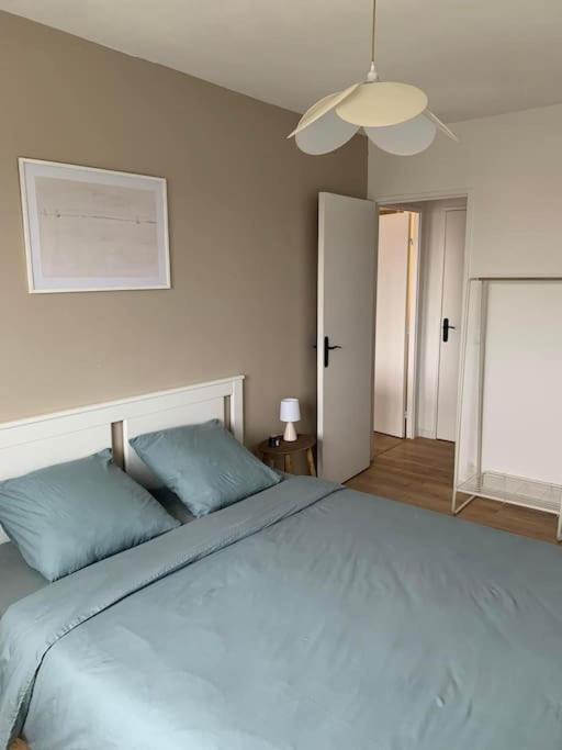 T2 - 50m De La - Parking - Wifi Apartment *