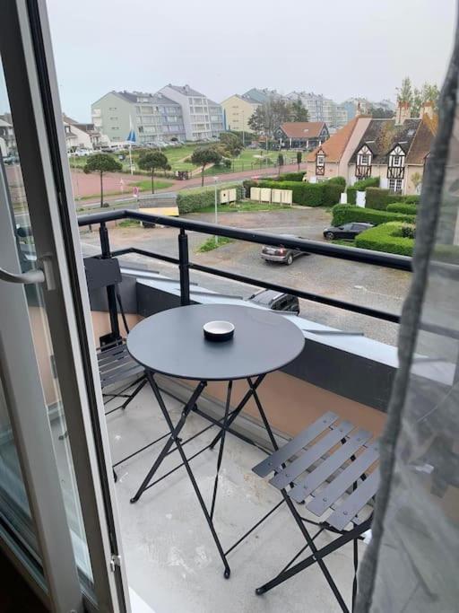 T2 - 50m De La - Parking - Wifi *